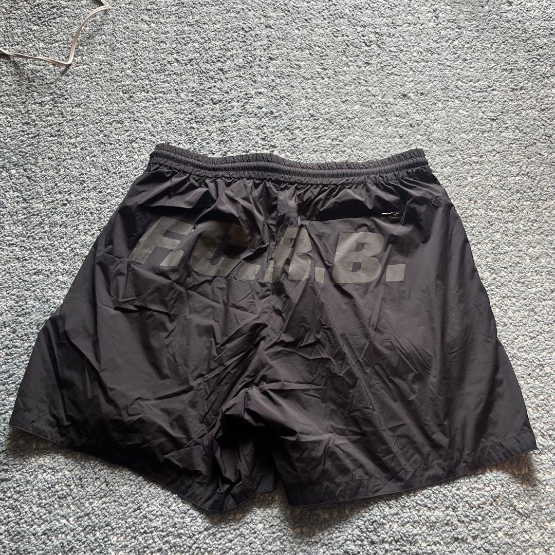 READYMADE ブラックショートパンツ FCRB-109126