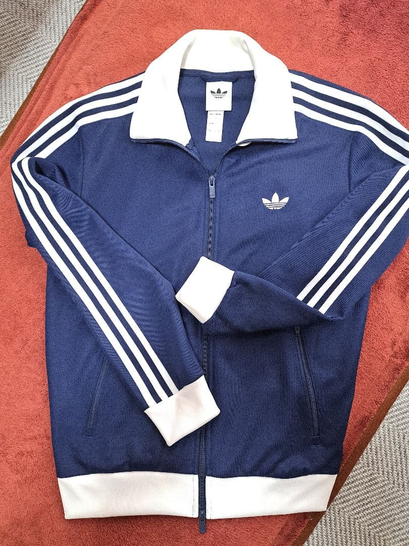 adidas　クラシックトラックトップジャージ　XL(LL)