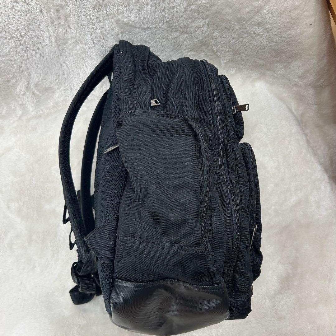 Carhartt カーハート リュック 35L トリプルコンパートメント 黒