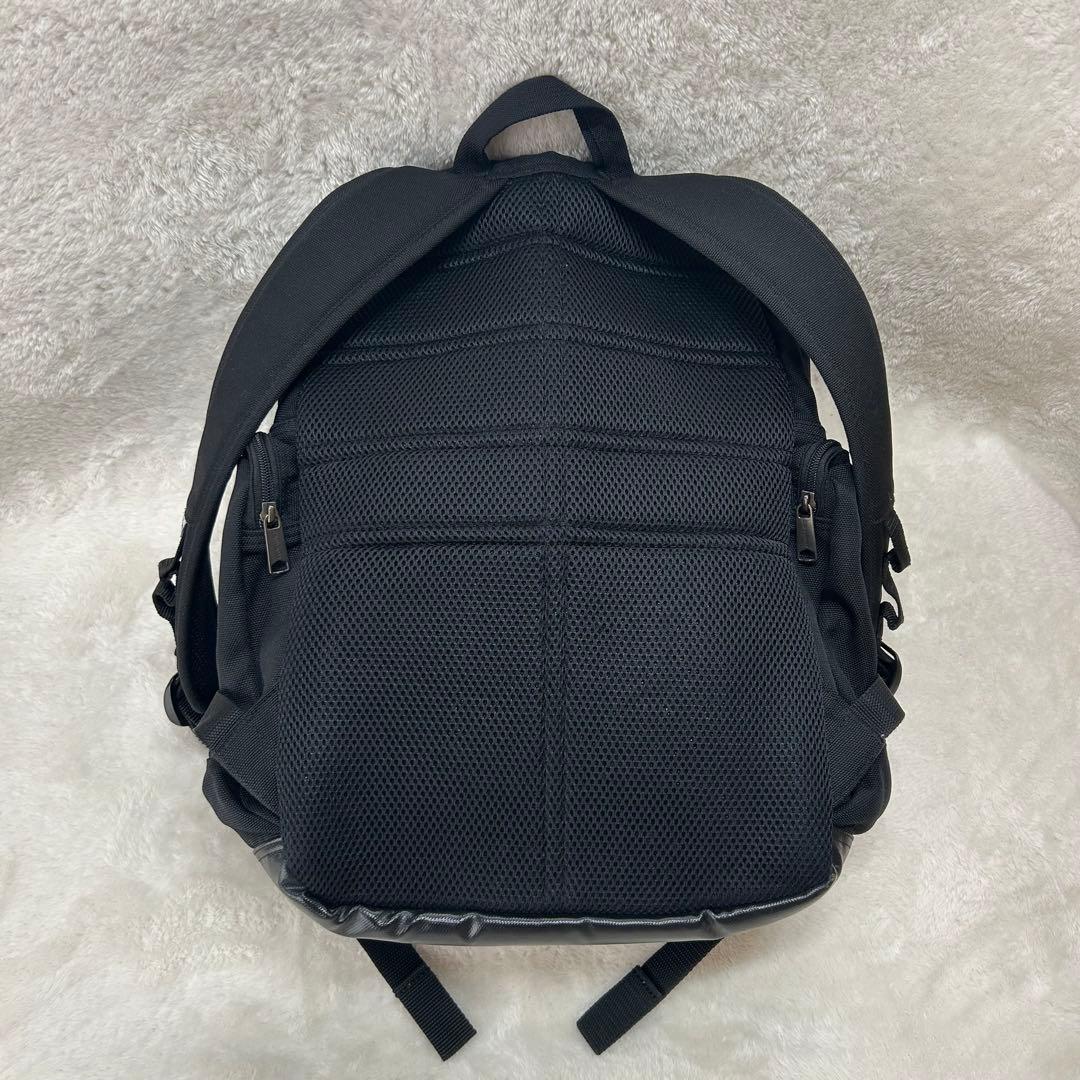 Carhartt カーハート リュック 35L トリプルコンパートメント 黒