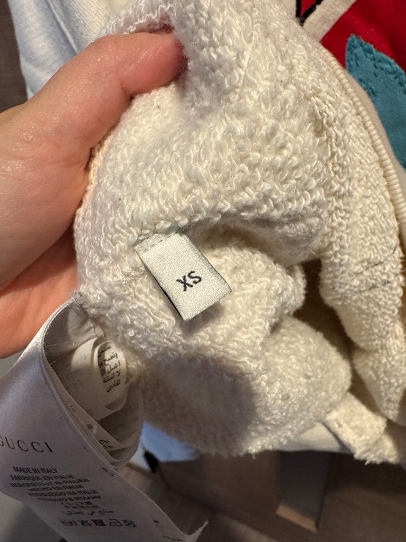 GUCCI MAISON DE L'AMOUR スウェット