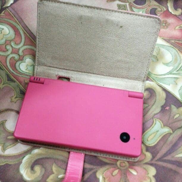 [お値下げ]6888円 ソフト4つつき！DSi