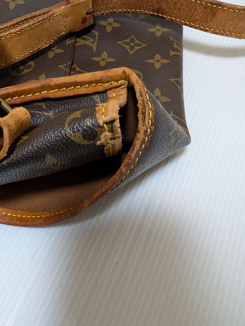 Louis Vuitton モノグラム ジベシエールGM ショルダーバッグ