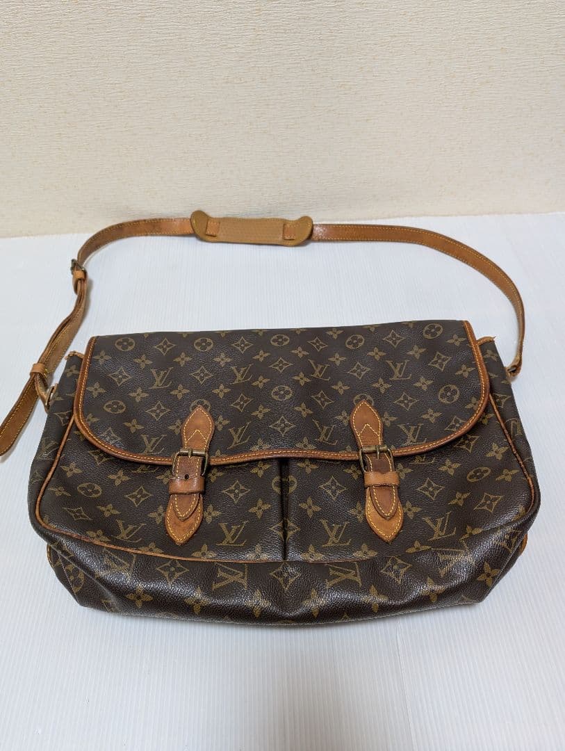 Louis Vuitton モノグラム ジベシエールGM ショルダーバッグ