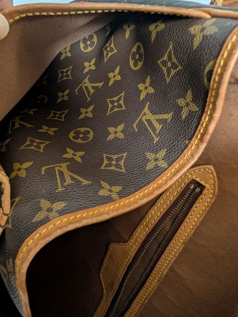 Louis Vuitton モノグラム ジベシエールGM ショルダーバッグ