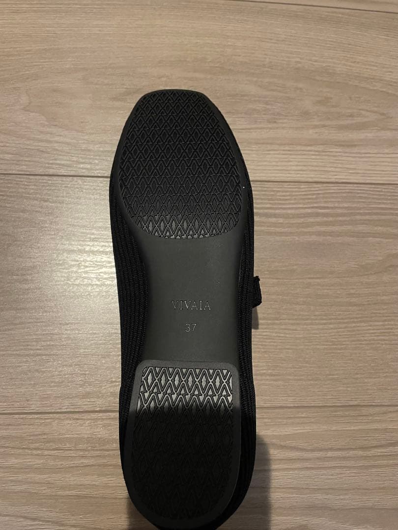 新品　VIVAIA メリージェーン　フラットシューズ　ブラック　超軽量　洗濯可