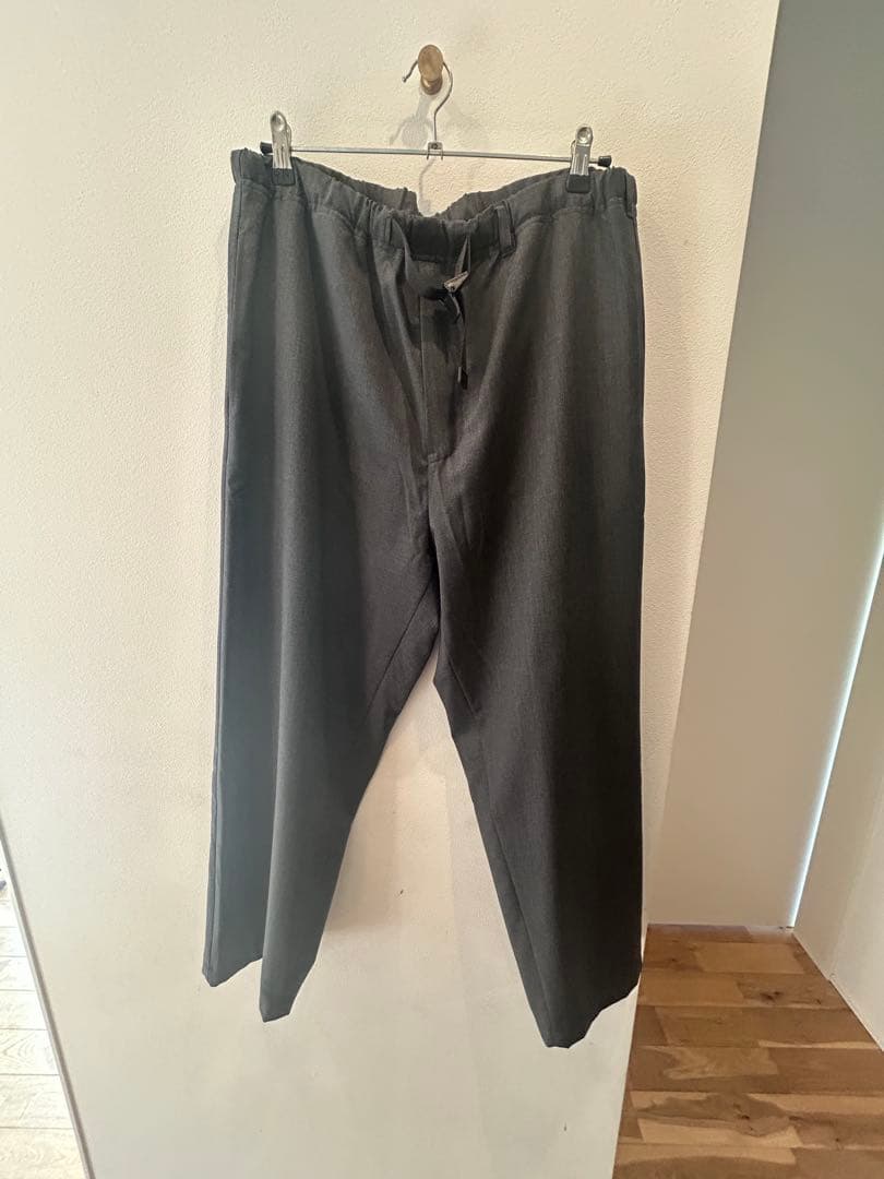 エンノイ　ennoy スラックス　グレー