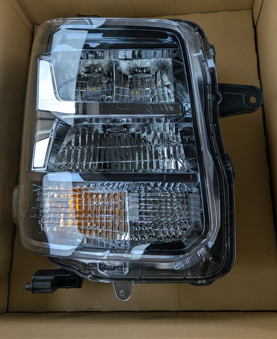 DA17W LEDヘッドランプ右側中古品