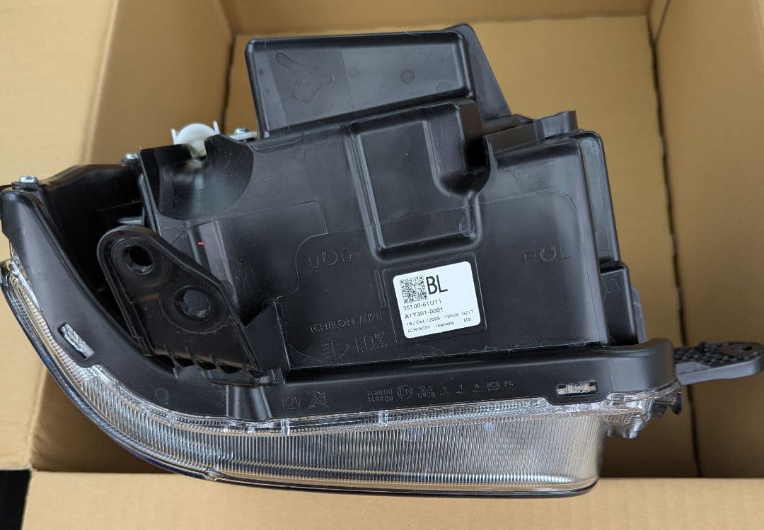 DA17W LEDヘッドランプ右側中古品