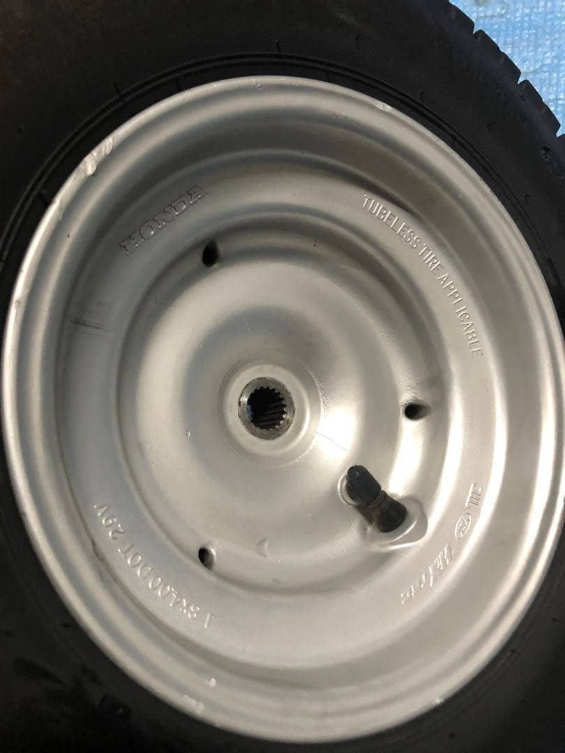 TD02ジャイロX/TA03キャノピー 純正リアホイール　タイヤ付＊送料込み＊