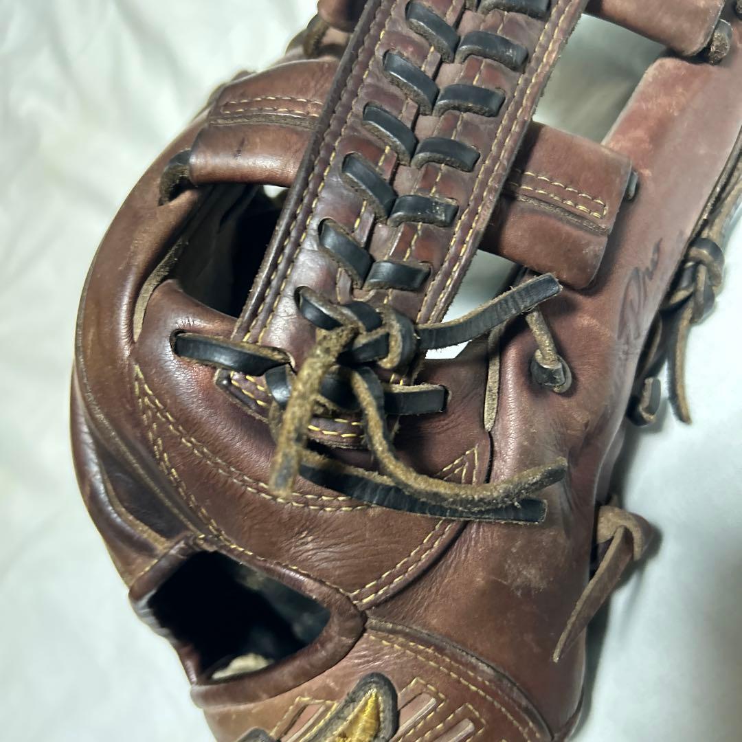 ブラウンレザー野球グローブ