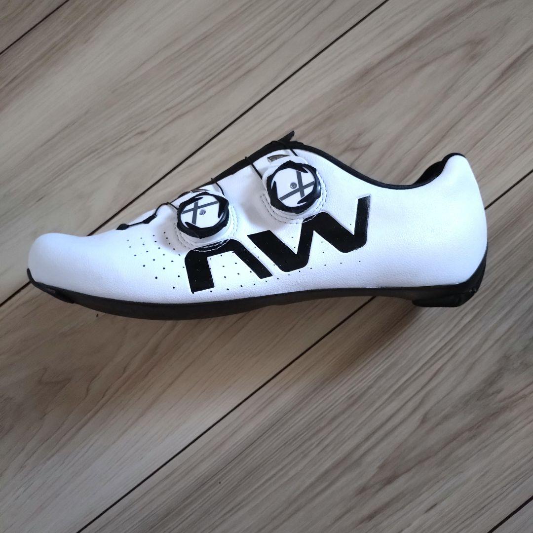 ノースウェーブ　VELOCE EXTREME ホワイト/ブラック　サイズEU40