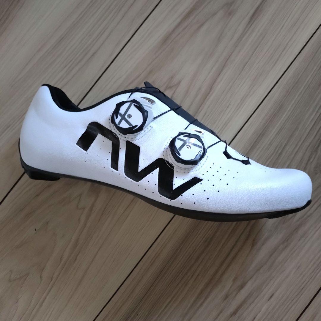ノースウェーブ　VELOCE EXTREME ホワイト/ブラック　サイズEU40