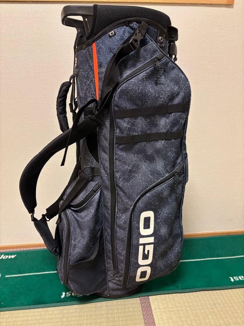 オジオ　スタンド　キャディバッグ