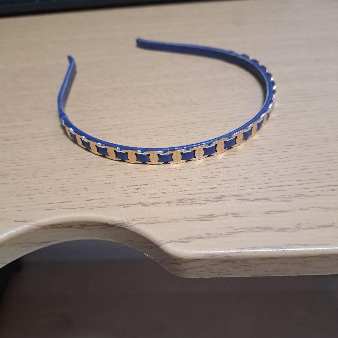 サルヴァトーレフェラガモ　ヘアバンド　ブルー【希少品】【新品未使用品】最終価格