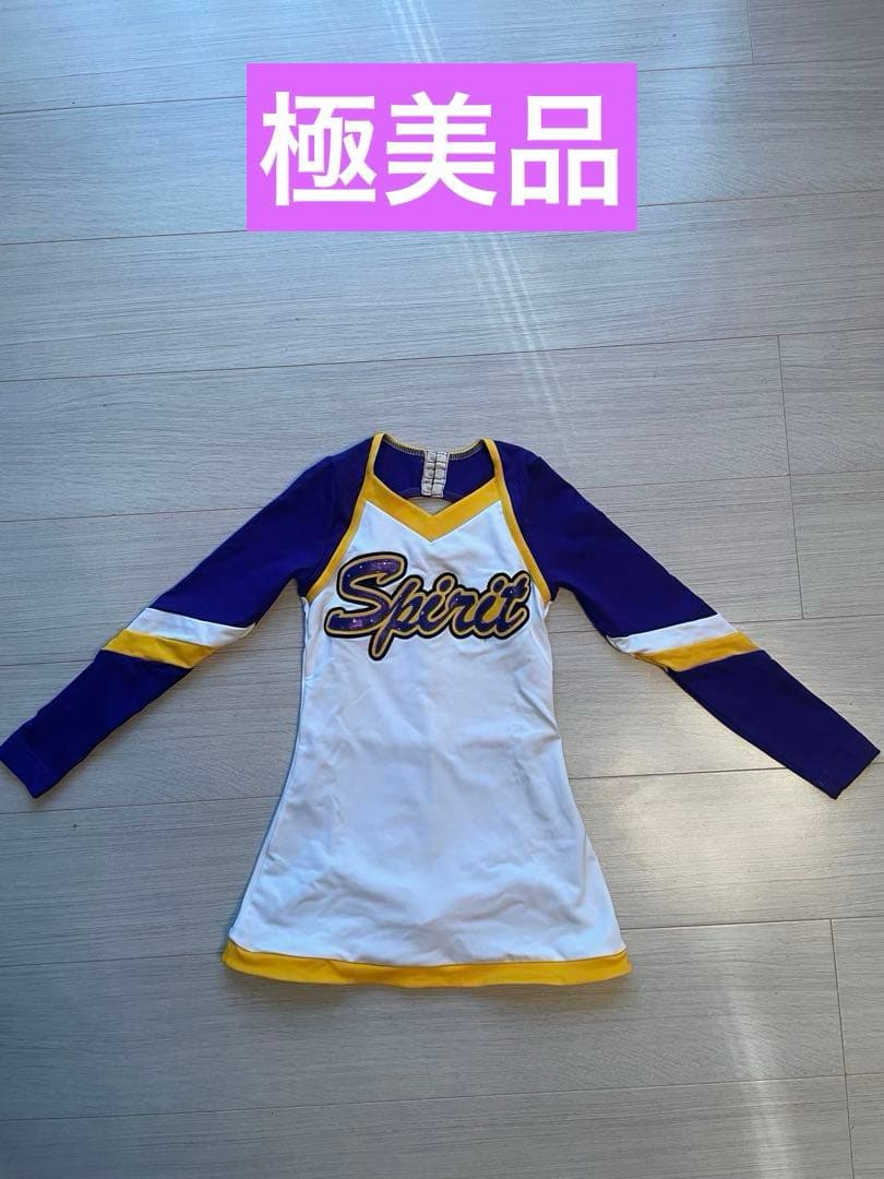 【極美品】チアリーディングウェア YS ユニフォーム　子供用