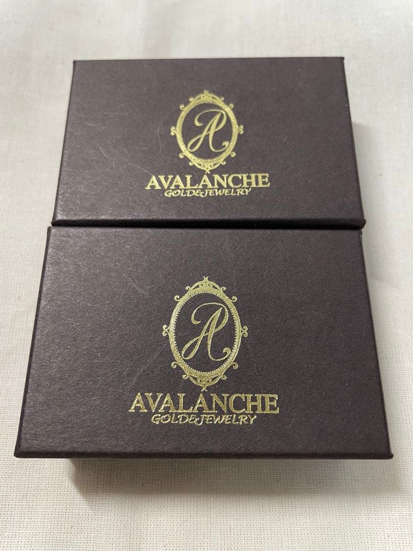 【美品】AVALANCHE ダイヤモンド 10K イエローゴールド ピアス 1個