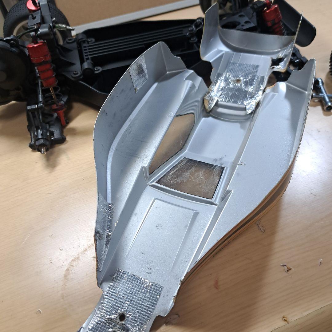 タミヤDT02フロント6角ハブ化 (京商オプティマプロボディ)