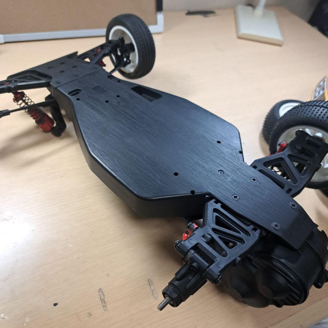 タミヤDT02フロント6角ハブ化 (京商オプティマプロボディ)