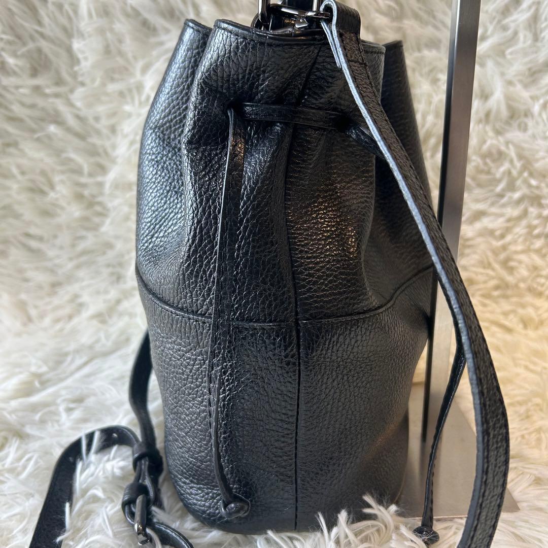 極美品　BEAUTY&YOUTH レザーショルダーバッグ巾着バッグ　黒　2way