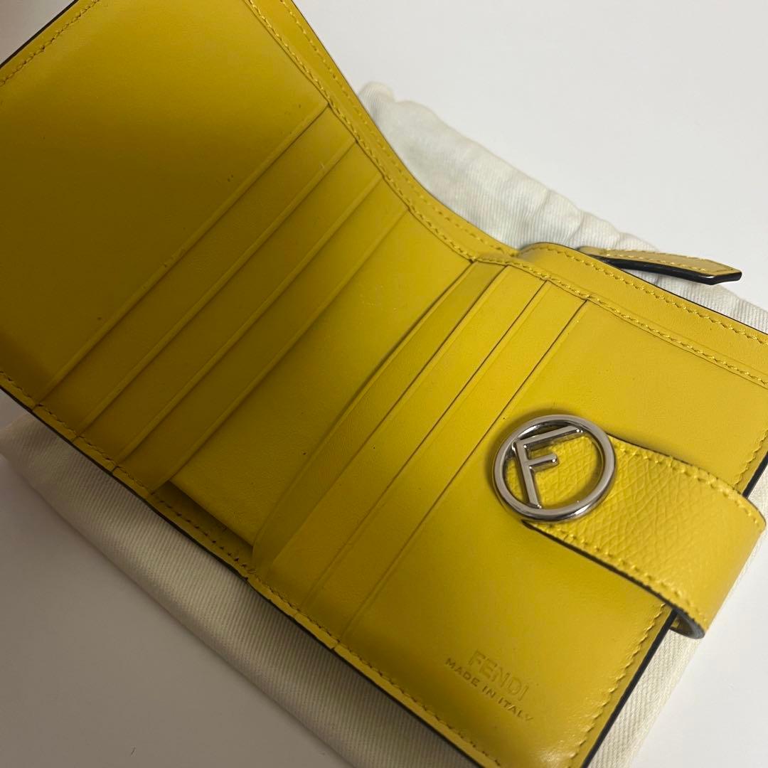 FENDI 現行 エフイズ フェンディ 二つ折り財布 ズッカ柄