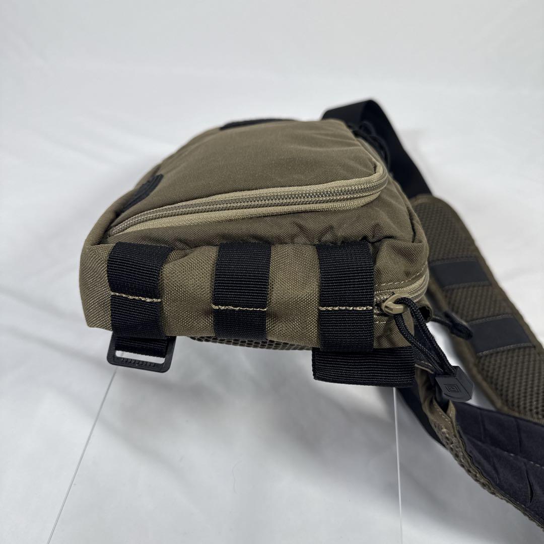 美品 5.11 ファイブイレブン 4-Banger Bag オリーブ