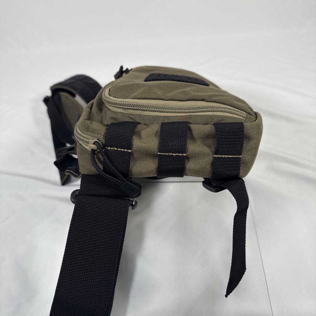 美品 5.11 ファイブイレブン 4-Banger Bag オリーブ
