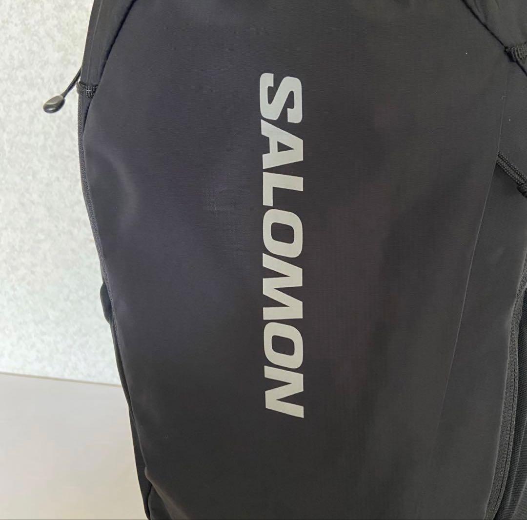 サロモン バックパック・リュックサック TRAILBLAZER 20 ブラック