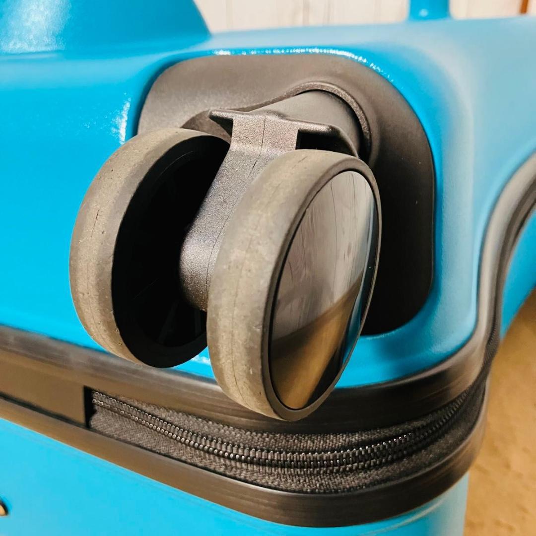 美品 noricco風 キャリーケース ブルー クッション ベルト付 バナナ型