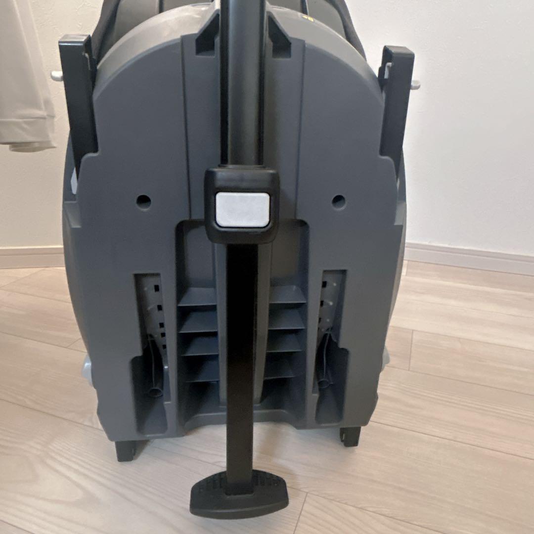 【美品】Combi クルムーヴアドバンス ISOFIX JP-590