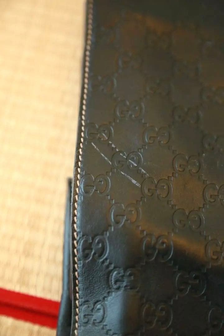 値引き？‼️GUCCIグッチ】黒レザー ビジネスバッグ ゴールド金具 男女問わず