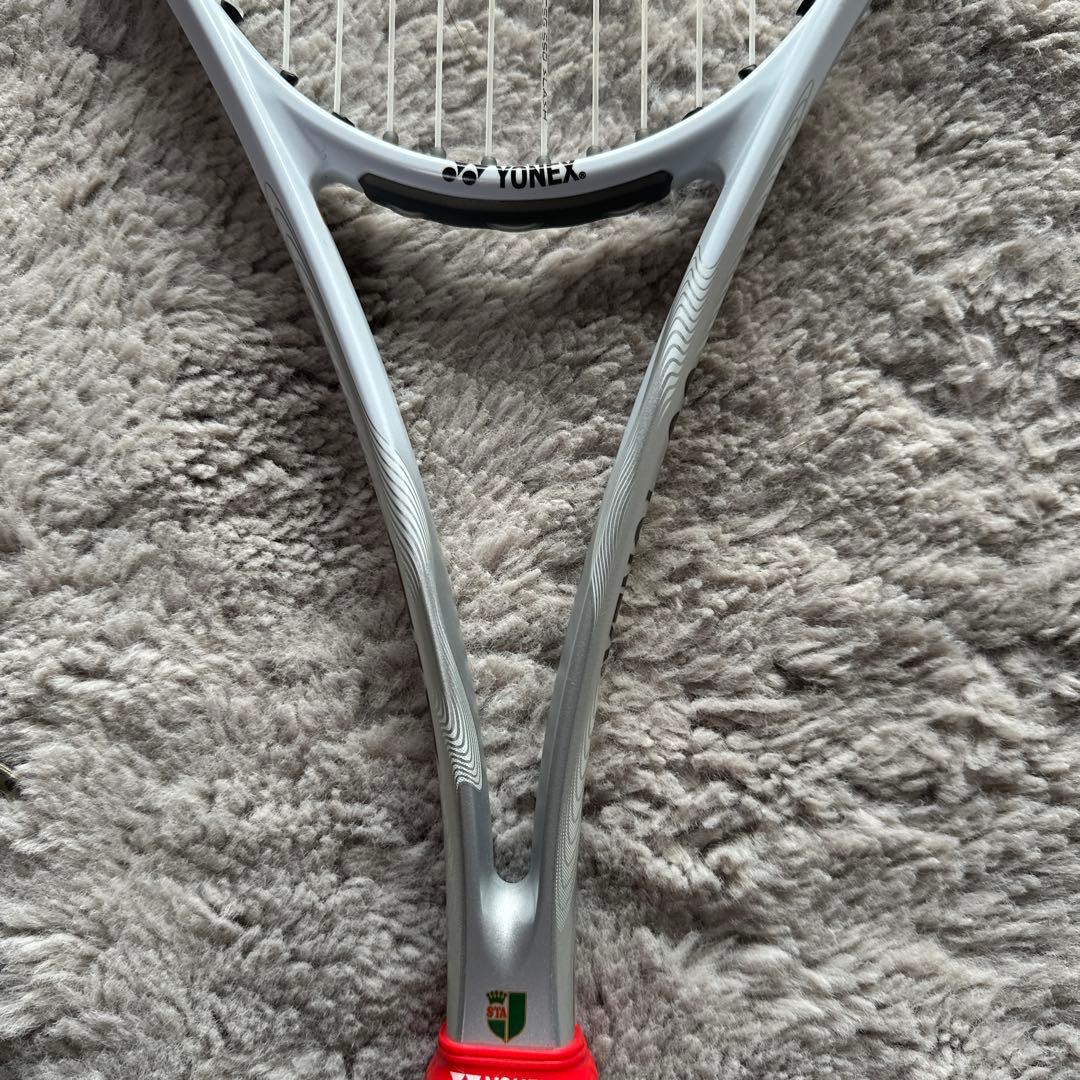 YONEX NANORAY 8V テニスラケット