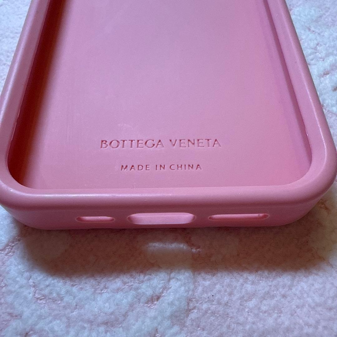 《美品》ボッテガヴェネタ iPhone14Proスマホケースピンク