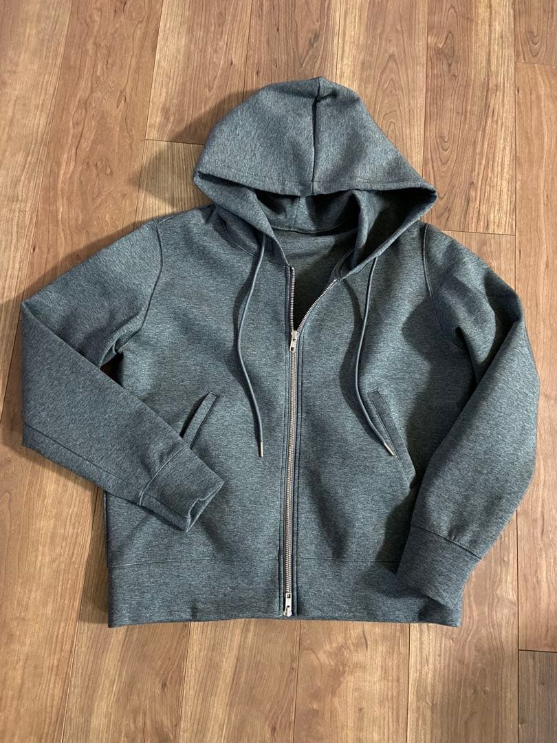 Spick and Span ストレッチジップフードパーカー