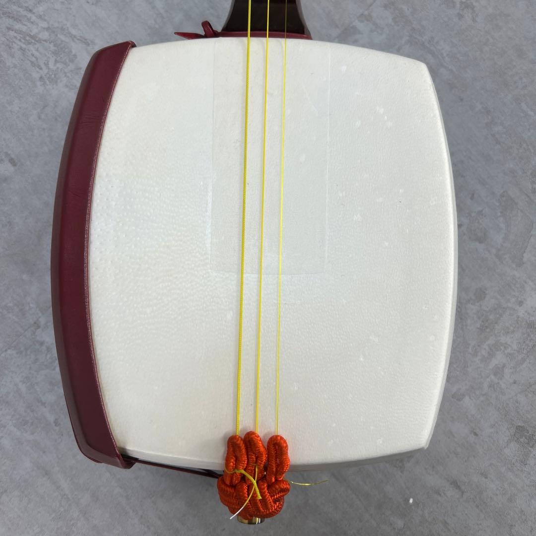 メンテナンス済み　津軽三味線　紅木　一本溝　正寸　宇柄糸巻き　両面皮張り替え