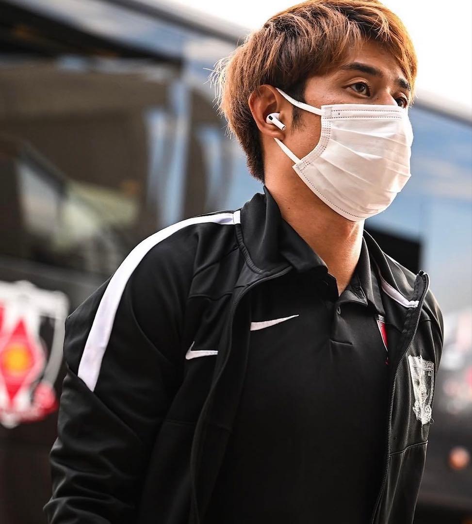 浦和レッズ2022 支給品3点セット　移動着