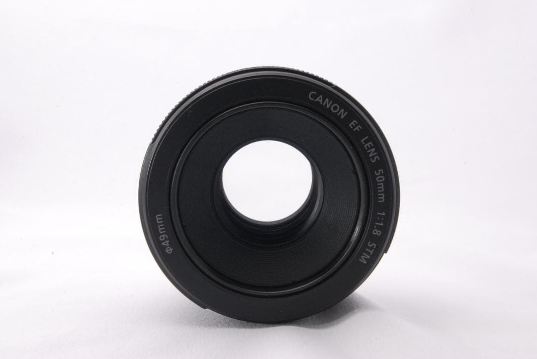 美品❣️一眼レフカメラ　単焦点レンズ Canon EF 50㎜ F1.8 STM