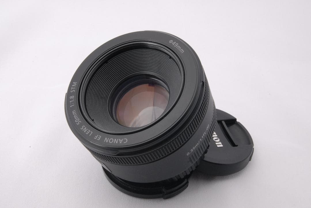 美品❣️一眼レフカメラ　単焦点レンズ Canon EF 50㎜ F1.8 STM