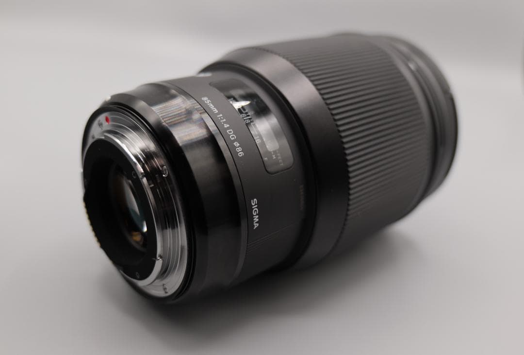 SIGMA シグマ Canon EFマウント 85mm F1.4 DG HSM
