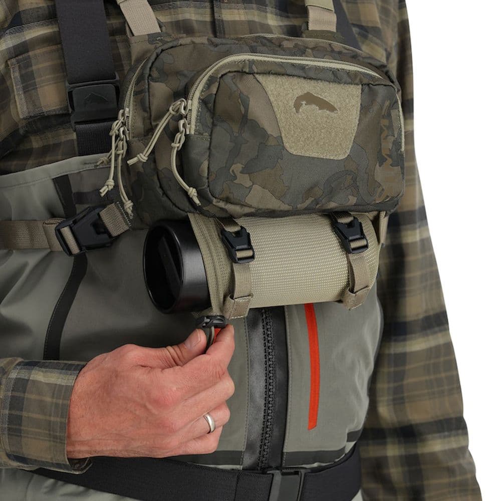 SIMMS シムス トリビュータリー ハイブリッド チェスト パック【バサルト】