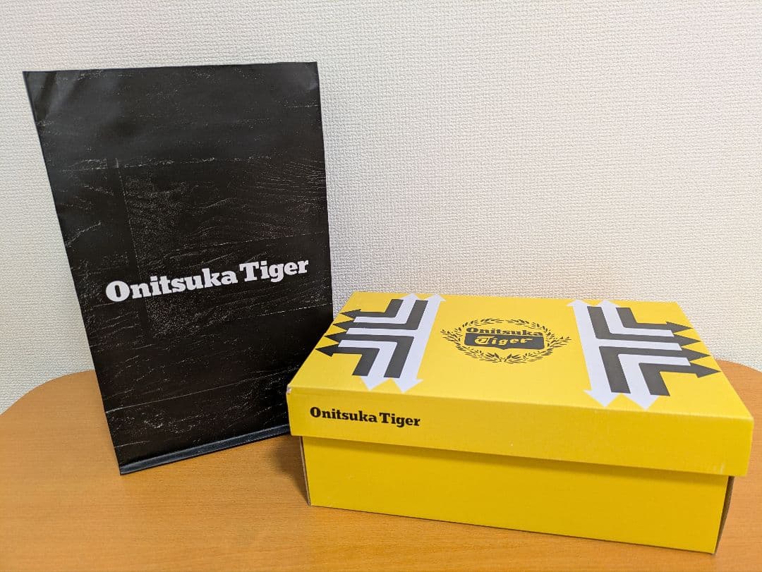 Onitsuka Tiger スニーカー24.5cm ホワイト/ネイビー/レッド