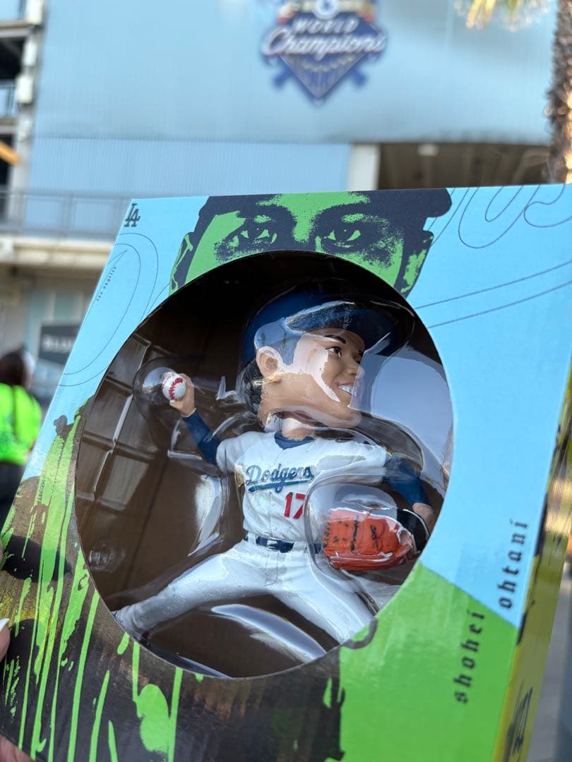 Shohei Ohtani ボブルヘッド + Dodger Insider