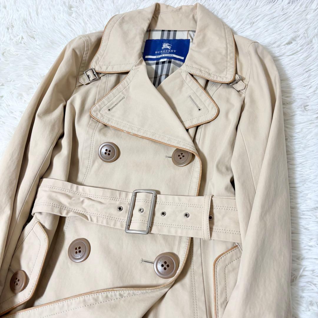 バーバリーブルーレーベル ノバチェック裏地付き トレンチコート ベージュ 牛革