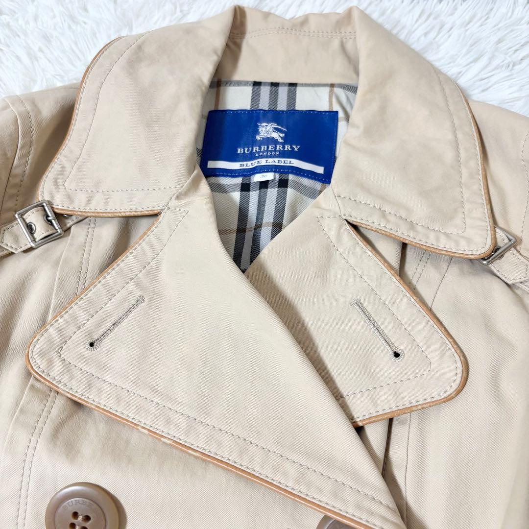 バーバリーブルーレーベル ノバチェック裏地付き トレンチコート ベージュ 牛革