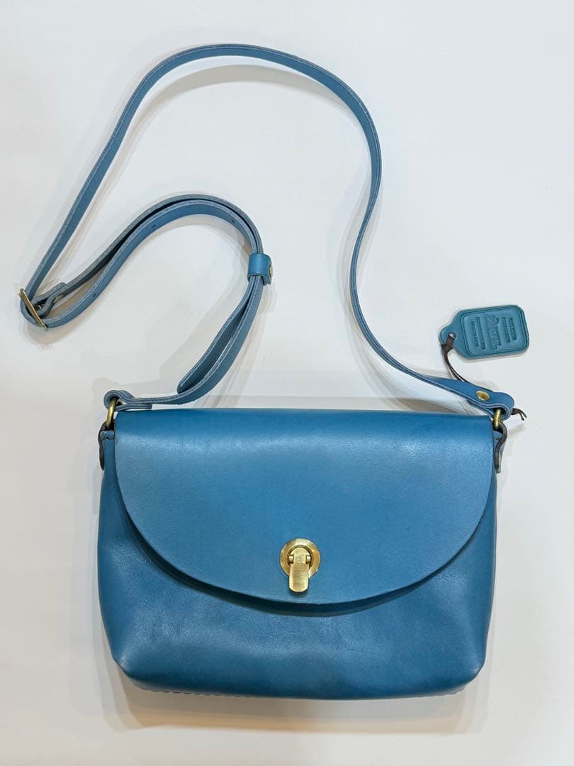 ぴ*よ様 HERZ ライトミニショルダー2025夏限定セルリアンブルー