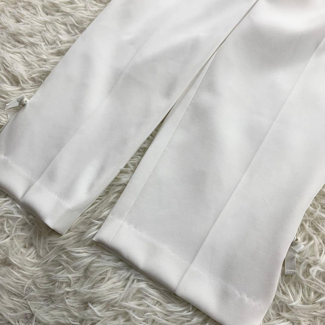 【チャコ様】新品トゥービーシック　ボディシェルパンツフラワーラインストーン　44