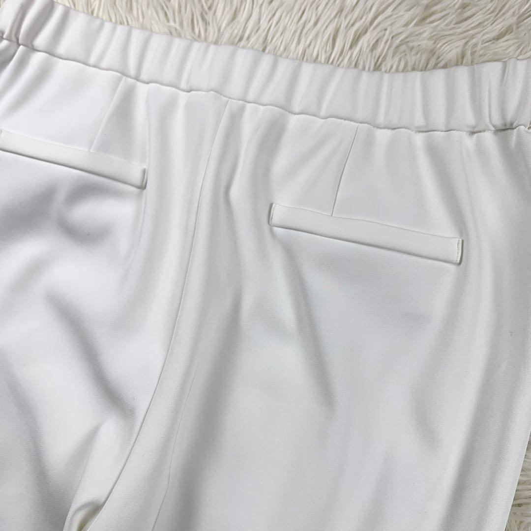 【チャコ様】新品トゥービーシック　ボディシェルパンツフラワーラインストーン　44