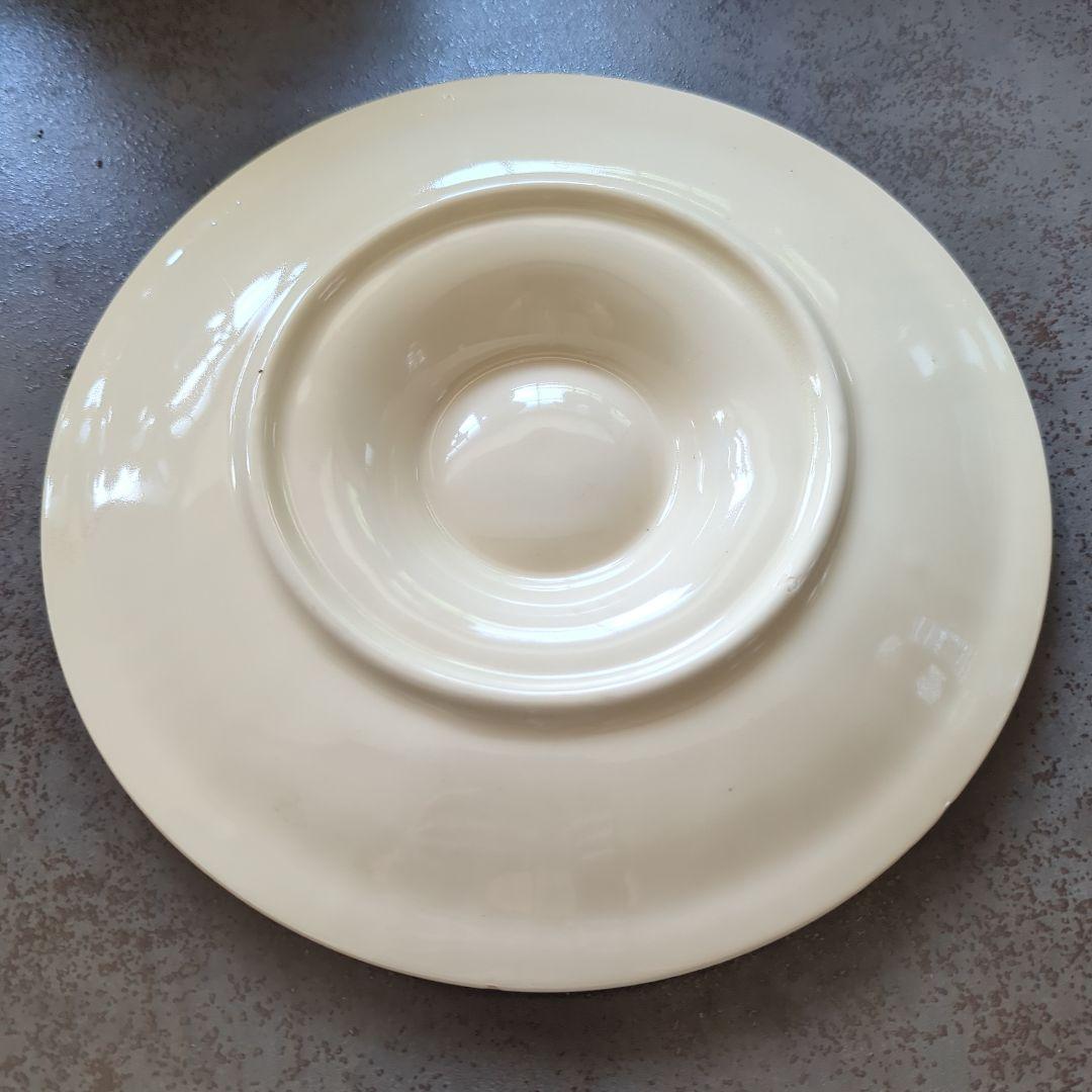 にこ 貝の形を模したオシャレなお皿＆木製皿立て台✨