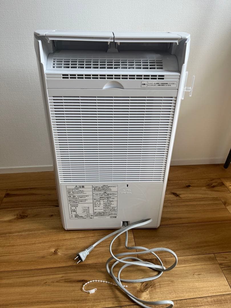 【使用数回のみ】パナソニック　衣類乾燥除湿機　F-YHVX120