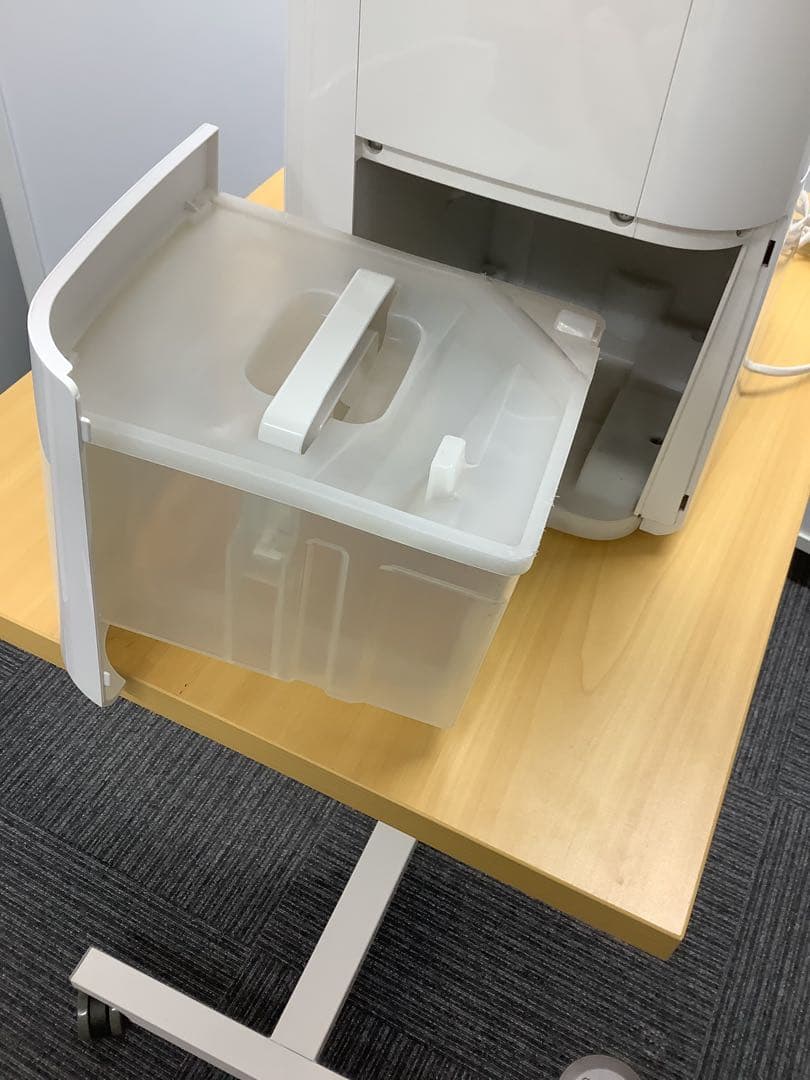 シャープ 空気清浄除湿機 CV-EF120-W 2015年製 衣類乾燥